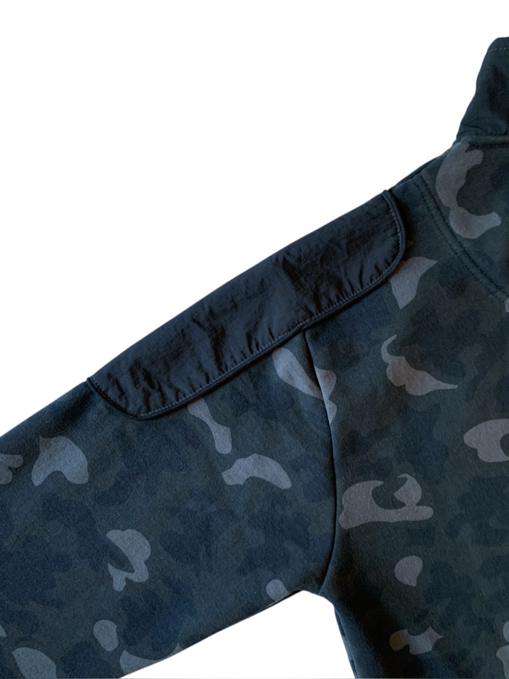 Orvis Vintage Fade Gray Black Camo Quarter Snap Pullover Sweatshirt Men’s Medium - Picture 7 of 13
